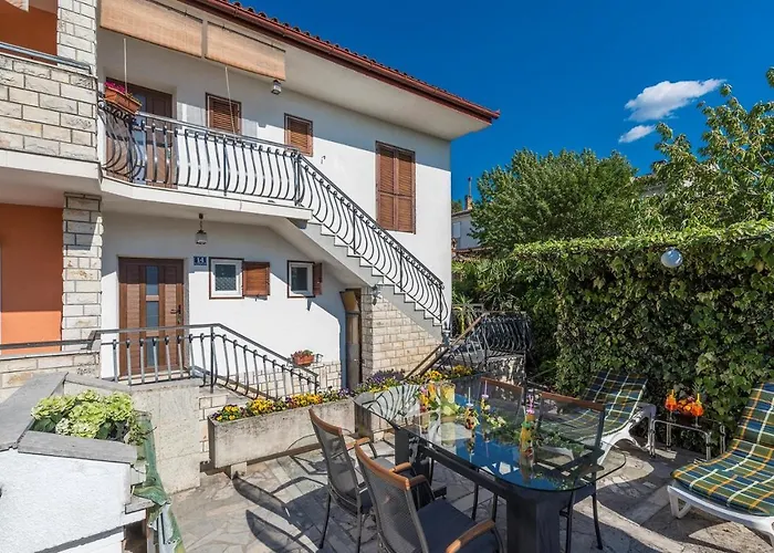 Loredana Apartment *